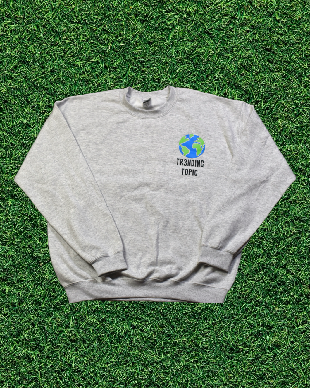 Adult Ash Tr3nding Topic Crewneck